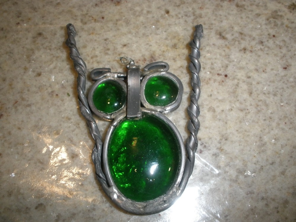 Vintage Suncatcher Owl 2" x 4"