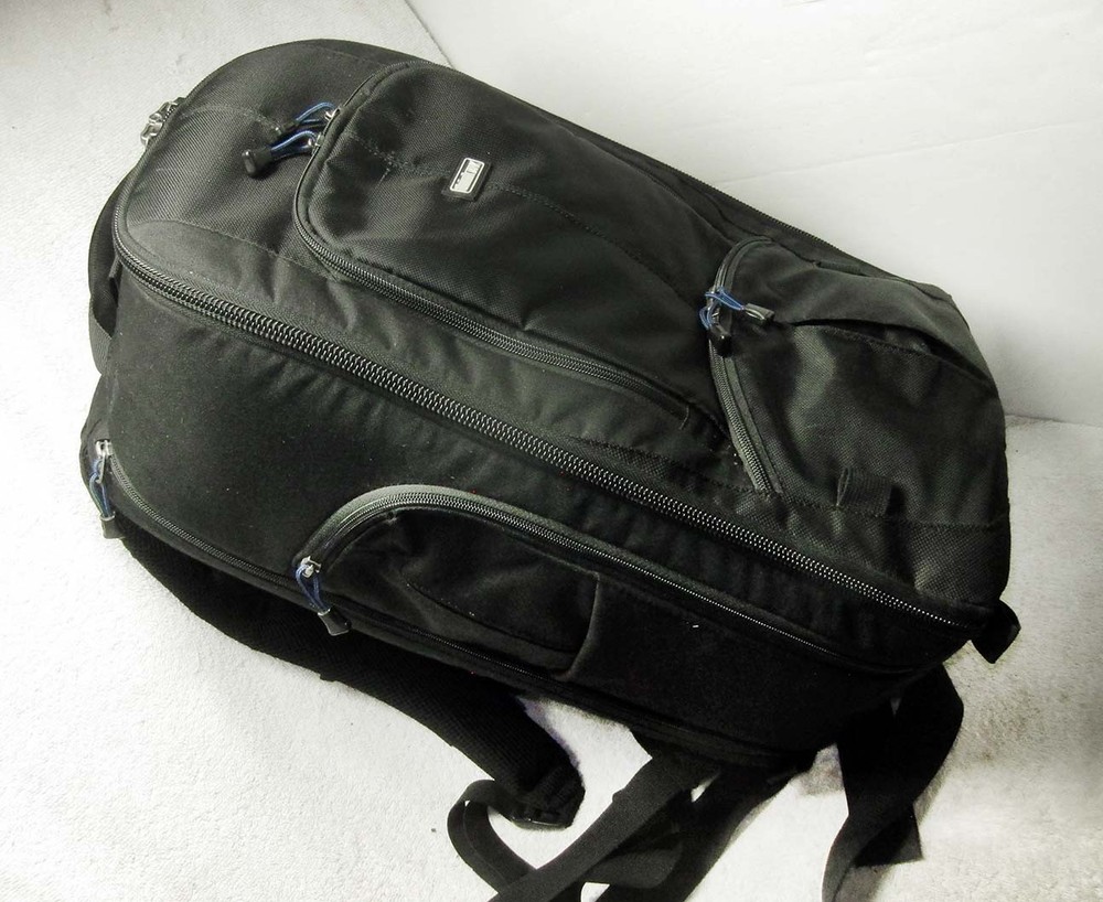 thinkTANK Streetwalker CAMERA Backpack BAG Case w/INSERTS.Hiking Tarvel Vacation