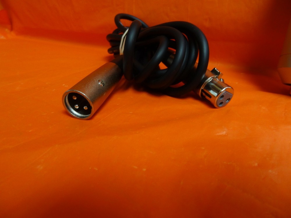 LYX PRO 700XLR RECORDING CONDENSER MICROPHONE - SILVER