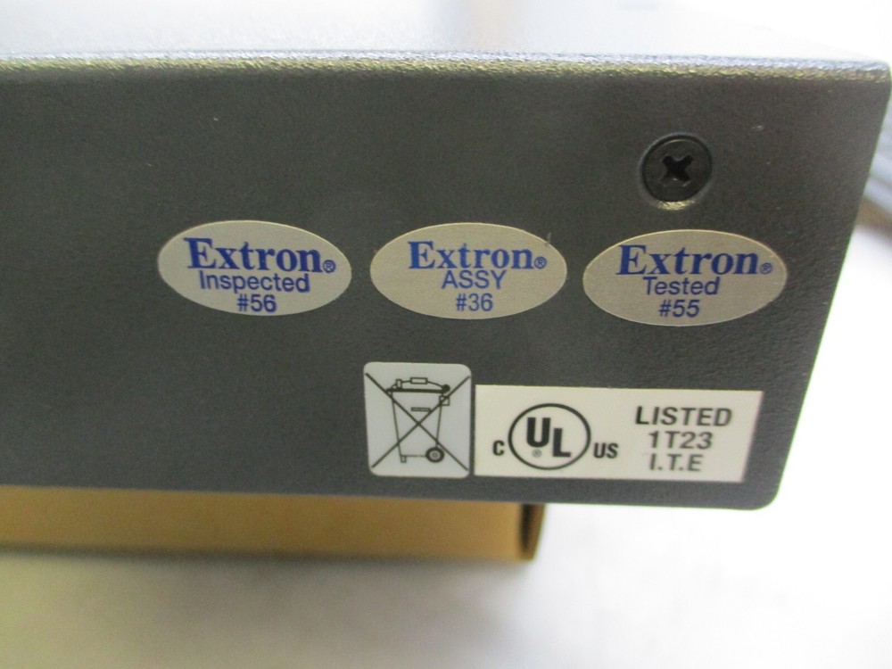 Extron DA 8V/4V Dual EQ Composite Video Distribution Amplifier