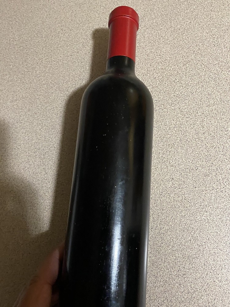 Pepper mill Pinot Wine Bottle