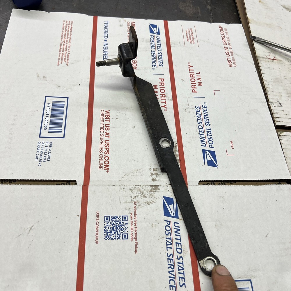 Mercruiser throttle cable bracket
