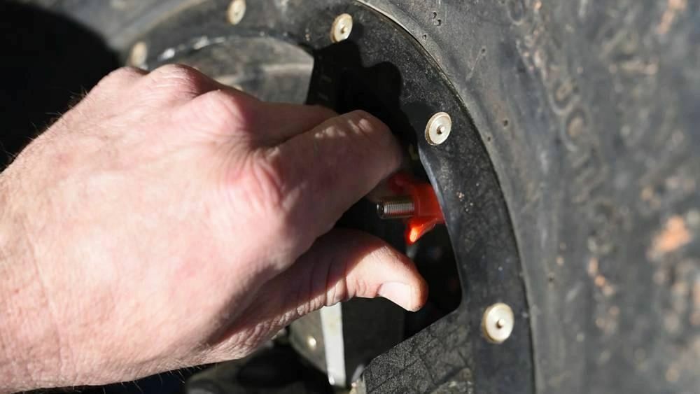 COLBY VALVE EMERGENCY TIRE VALVES 2-PACK - BLACK COLOR (CV-EV10) - BRAND NEW