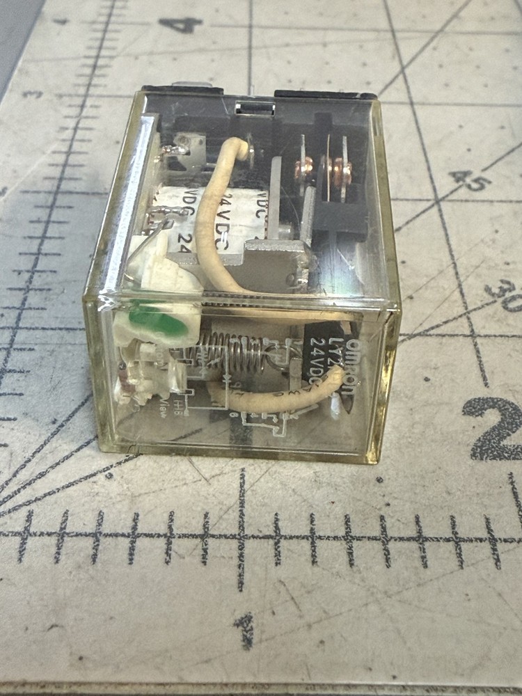 Staco Energy 3PN221B Variac Variable Transformer