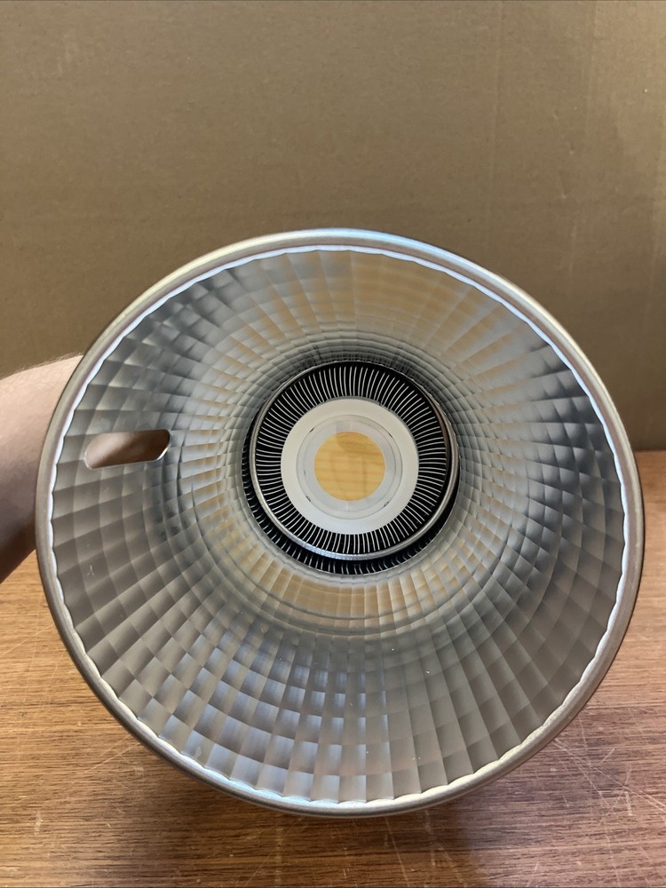 NEEWER CB60B LED VIDEO LIGHT