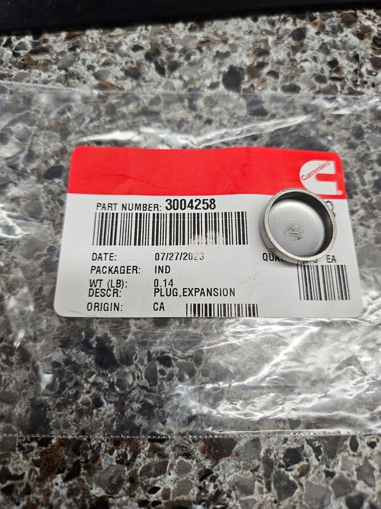 CUMMINS EXPANSION PLUG 3004258