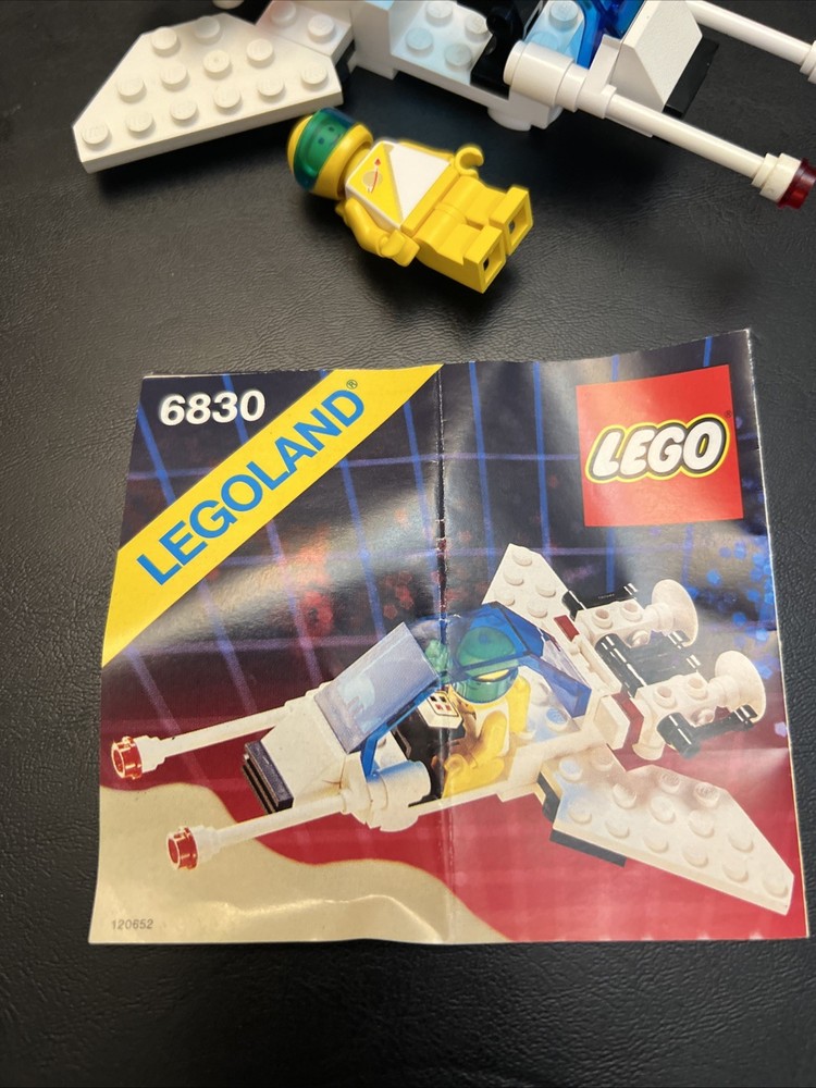 Lego Space Futuron Space Protroller 6830 100% Complete W/Instructions