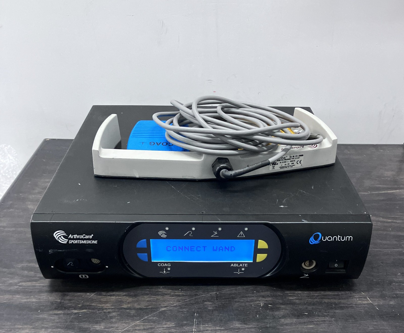 Arthrocare Quantum 2 RF12000 with Footswitch
