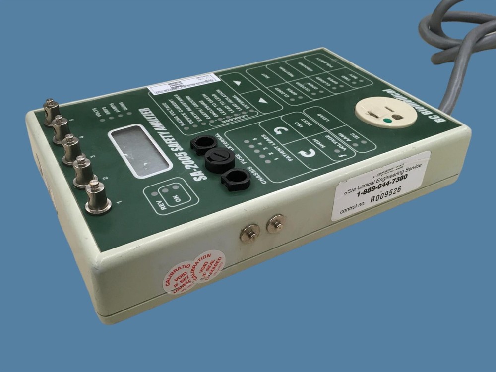BC Biomedical SA-2005 Electrical Safety Analyzer | Powers On; Bad Screen