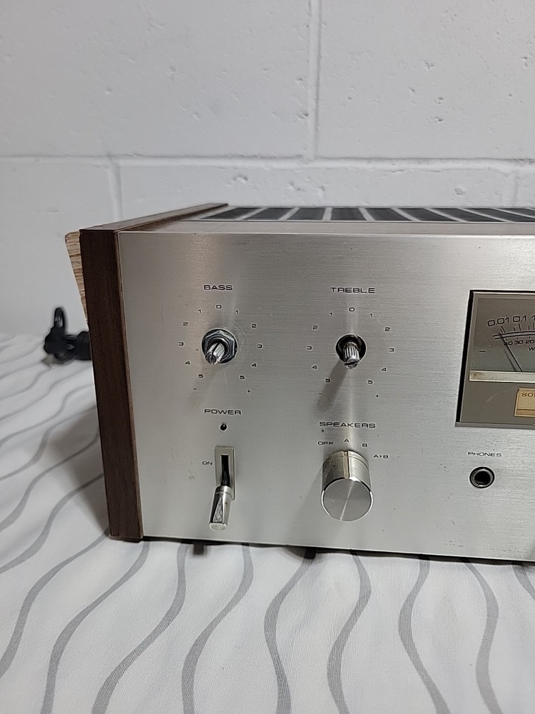Vintage Pioneer SA-6700 Amp - Japan - Powers On - Needs Knobs & Bulbs