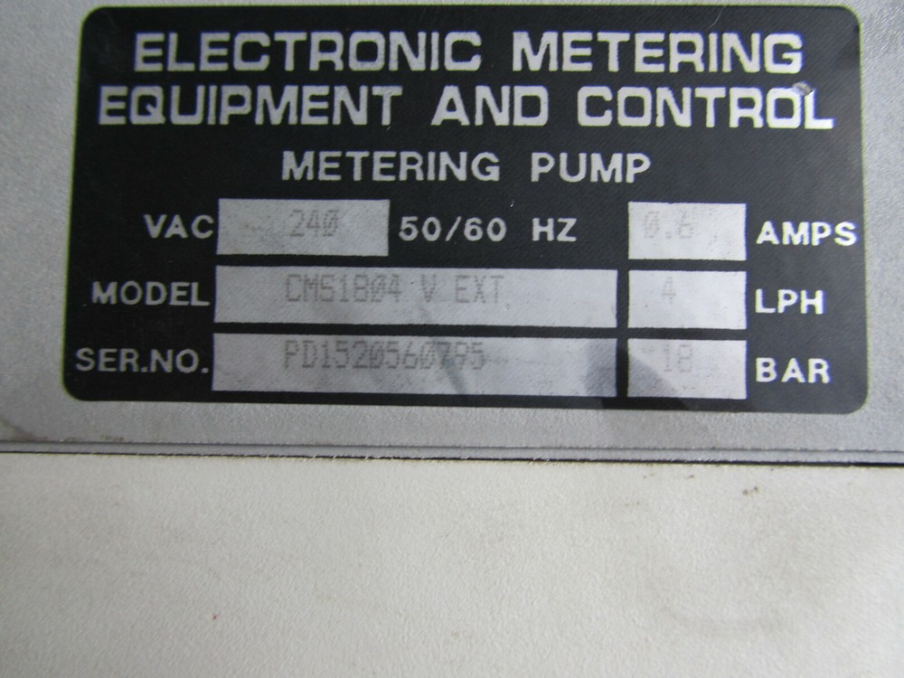 ELECTRONIC METERING EQUIPMENT CONTROL METERING PUMP MODEL CMS2804 V EXT UNUSED