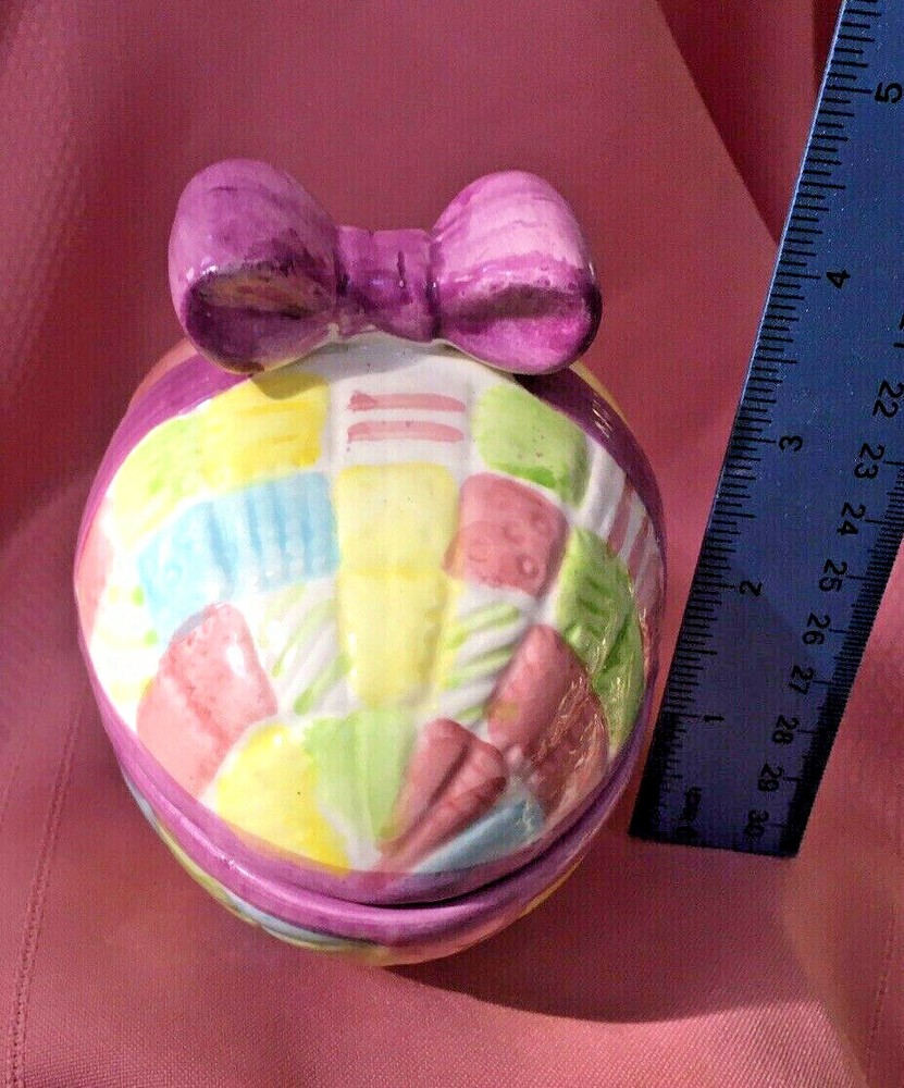 Easter Egg Quilt Patchwork Design Bow Box Ceramic - No Box {Item 367}