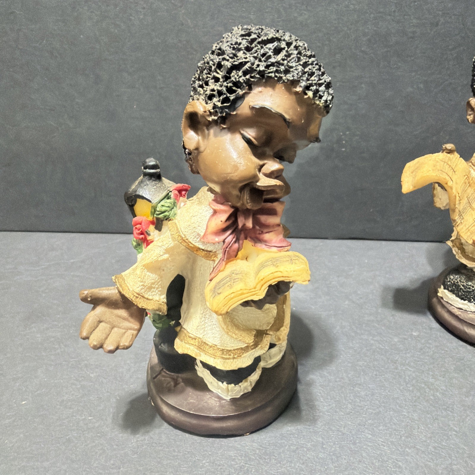 Vintage Black Americana Choir Children Singing Figurines Pair Resin Church #24