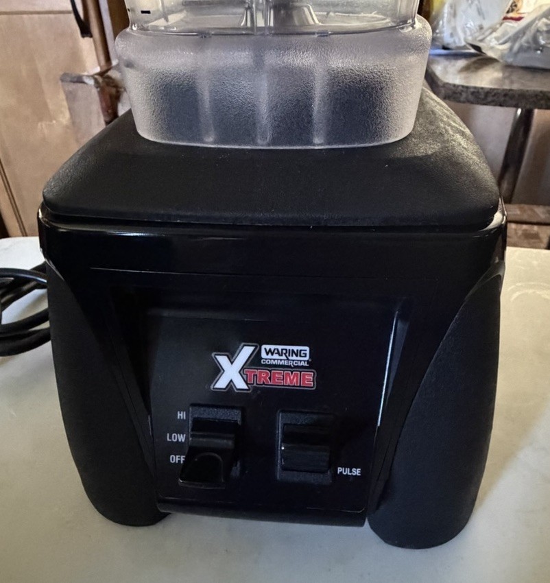Waring Commercial Xtreme MX1000XT41 Blender 3.5 HP 64oz Hi-Power Heavy Duty