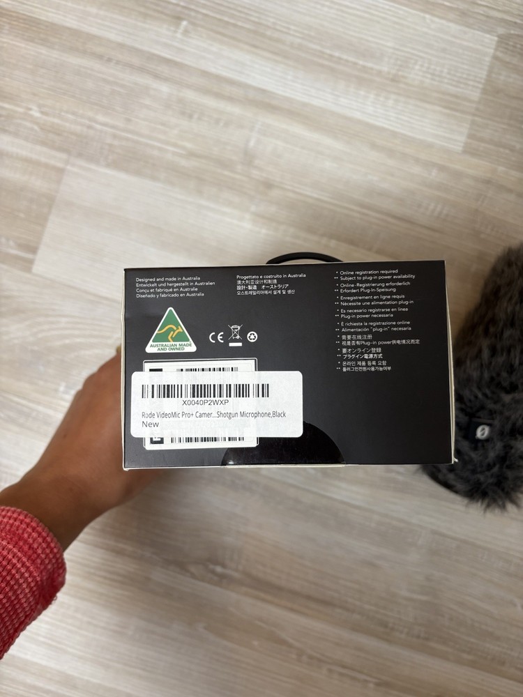 RODE VideoMic Pro+ Camera-Mount Shotgun Microphone Boxed + DeadCat Windshield