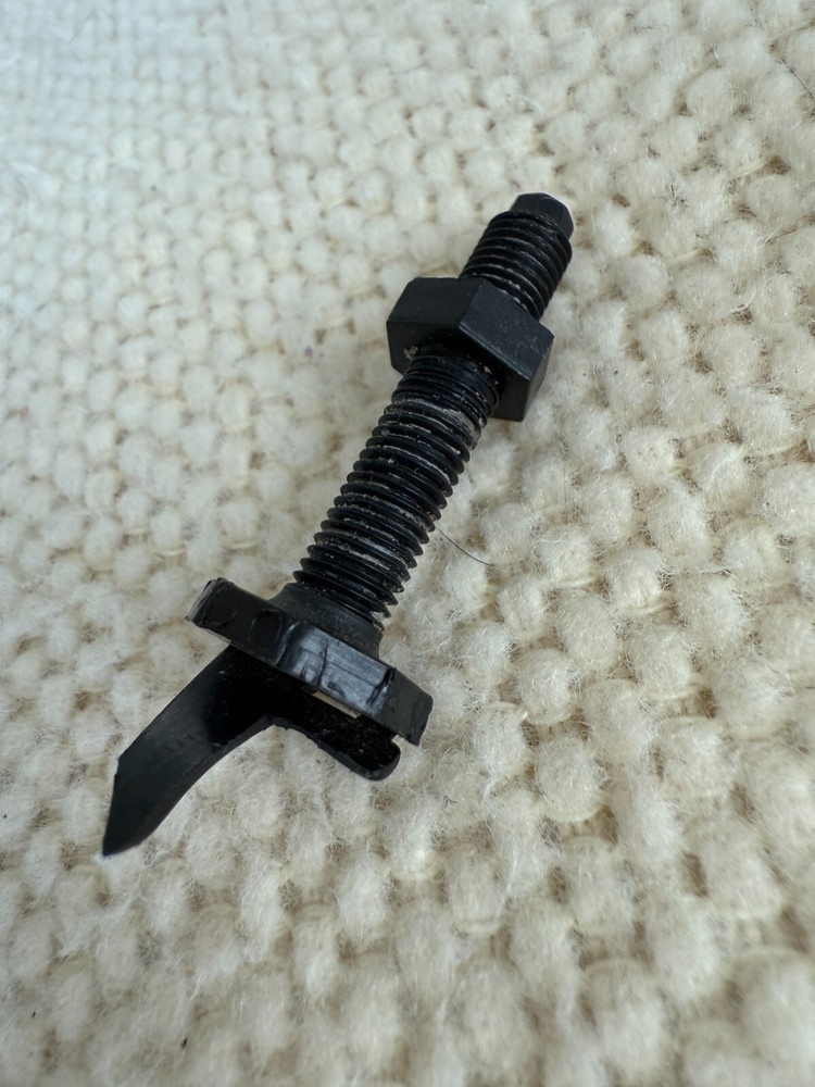 Plastic Thread In Archery Flipper Rest