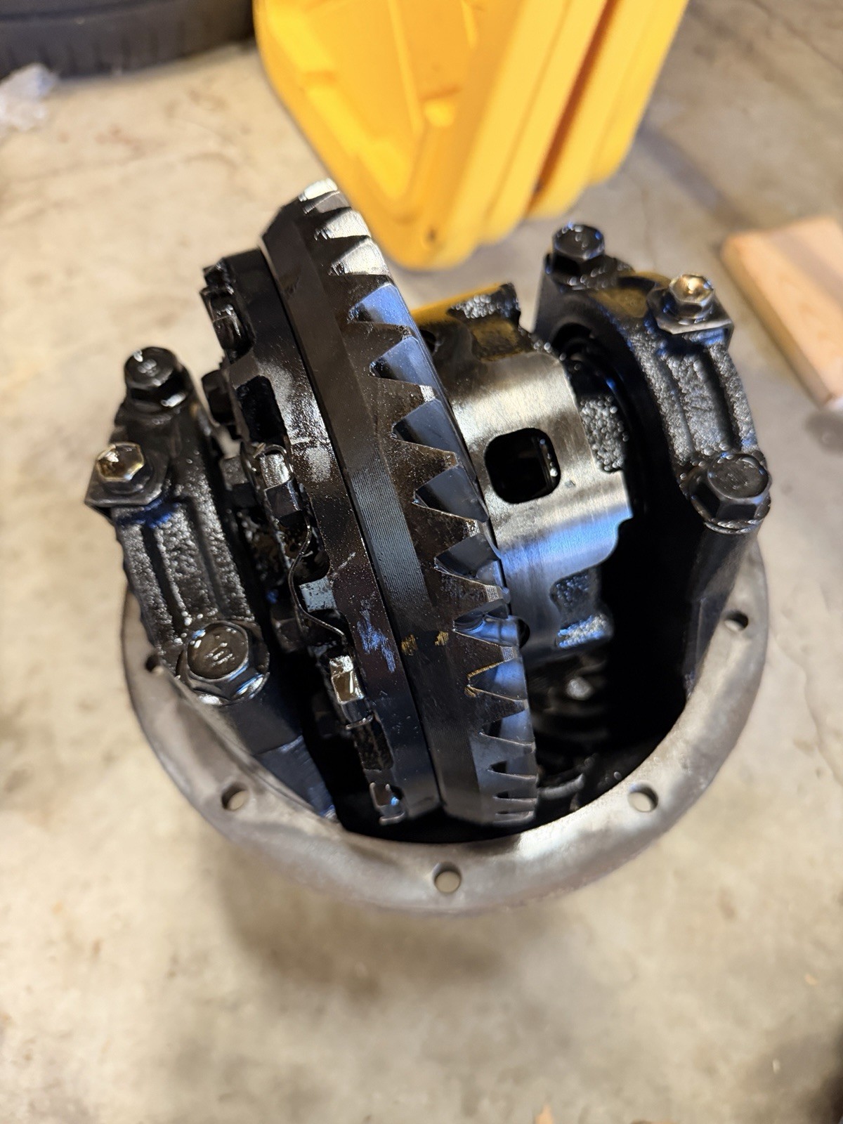 2003-2009 TOYOTA 4RUNNER 3.73 REAR DIFFERENTIAL CARRIER third member 4x4