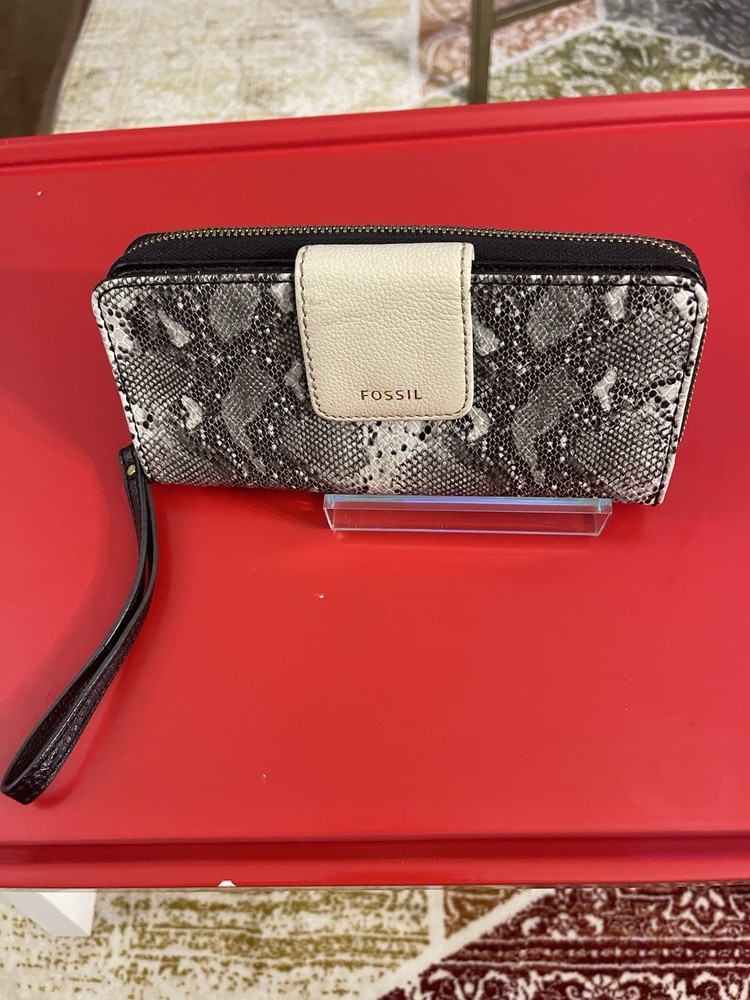FOSIL MADISON WALLET GRAY LEADER PYTHON SNAKECLUTCH ORGANIZER