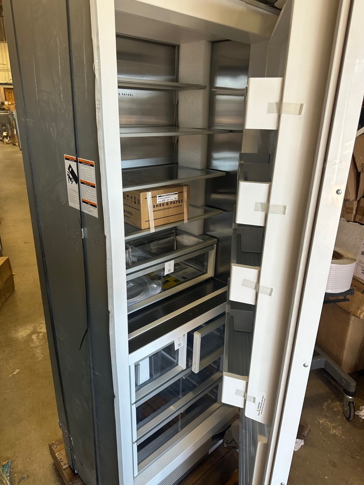 Fisher & Paykel Series 11 30" Panel Ready Freezer Column - RS3084FRJK1