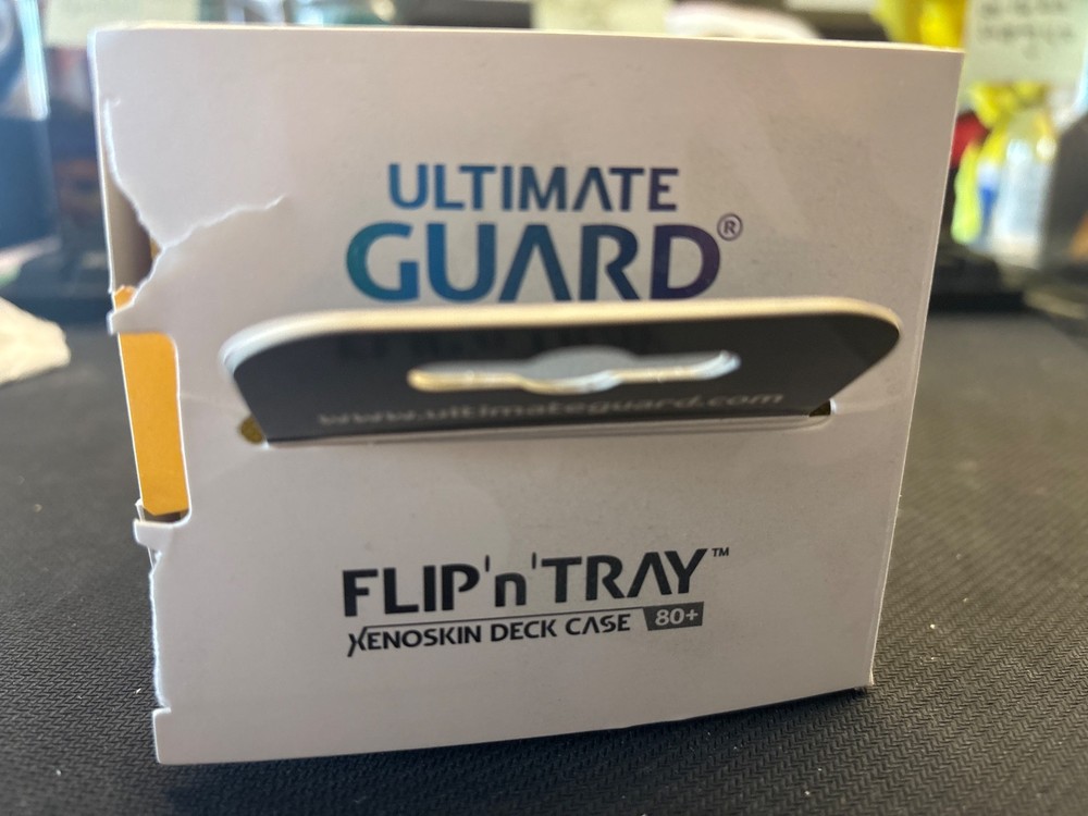 Ultimate Guard Flip'n'Tray Deck Case 160+ Standard Size XenoSkin Amber
