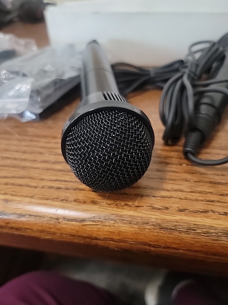 2 Plastic Microphones Classic with Cable And Stands Untested