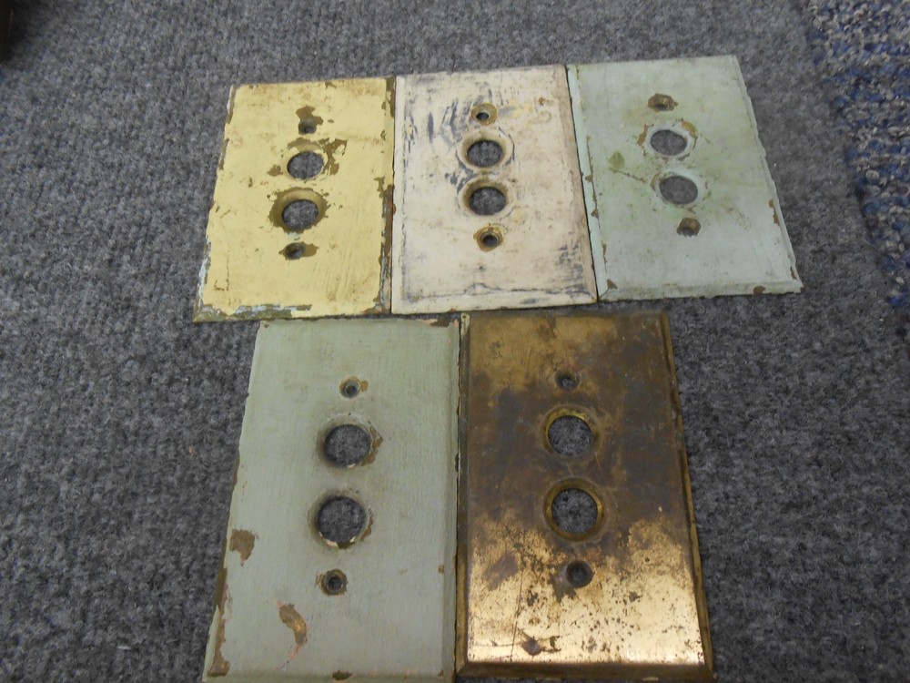 6 BRASS VINTAGE PUSH BUTTON  LIGHT SWITCH  COVERS