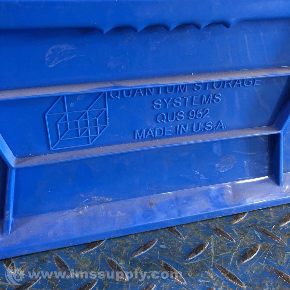 Quantum Storage Systems QUS 952 Blue Storage Bin USIP