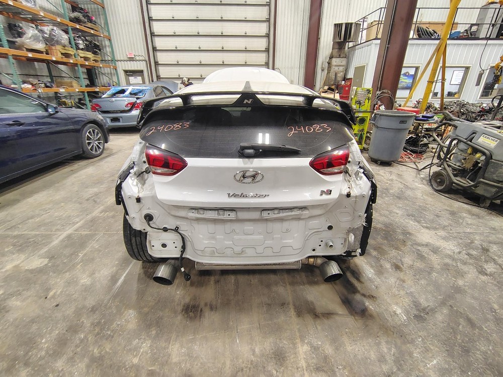 Used A/C Selector Switch fits: 2019 Hyundai Veloster automatic temperature contr