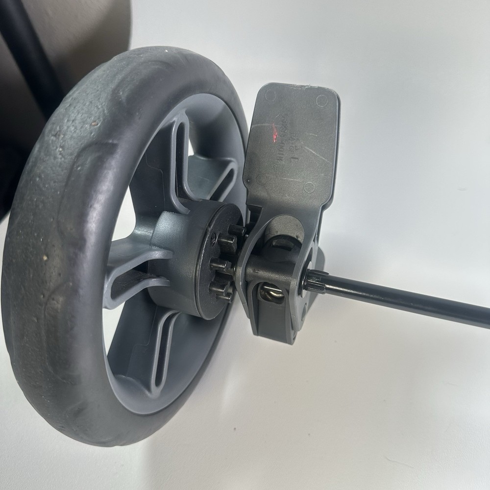 Urbini Omni Plus Stroller Back Rear Wheel Assembly Replacement, Locking