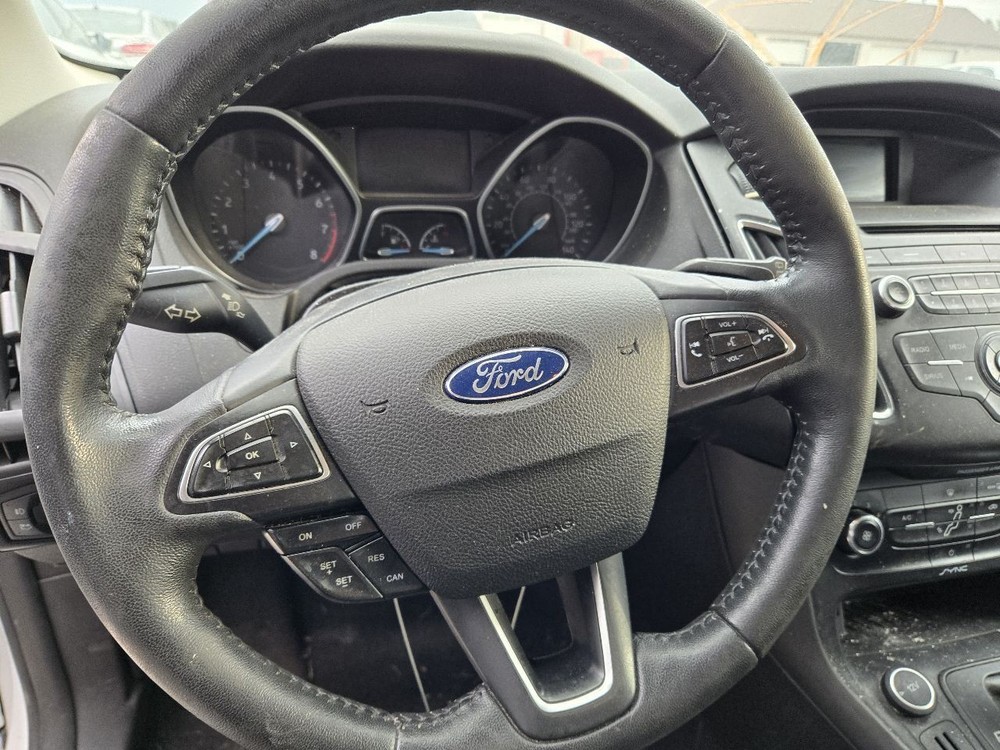 2015-2018 Ford Focus Front 4.2" Display Screen