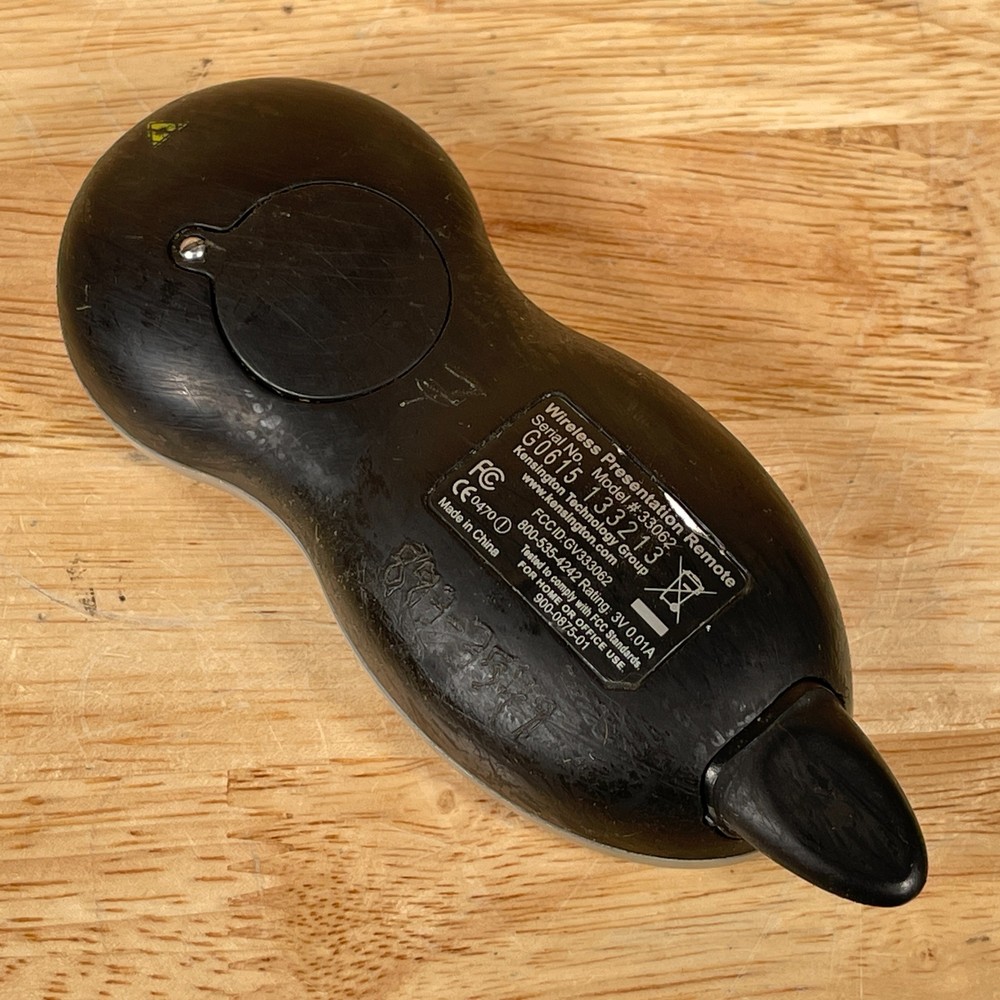 Kensington 33062 Silver Wireless Presentation Remote Control with Laser Pointer