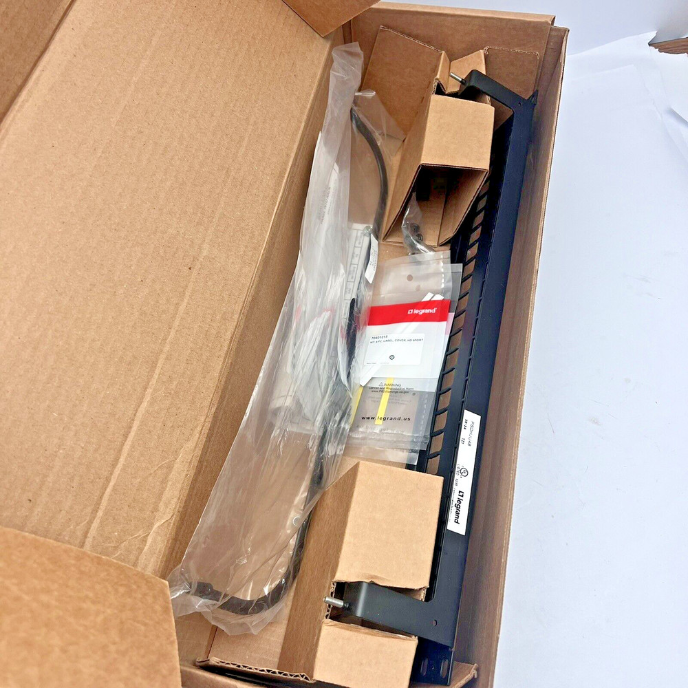 PSDHJU48 FLAT PANEL RACK 48 PORT BLACK