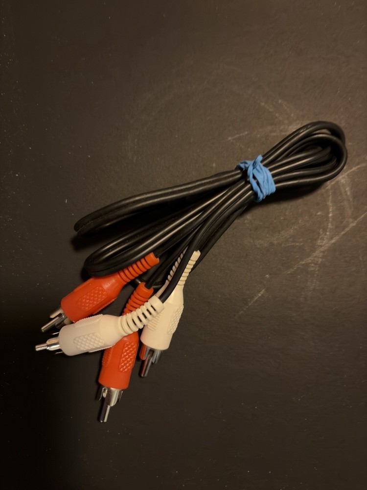 Numark TT1650 professional turntable.