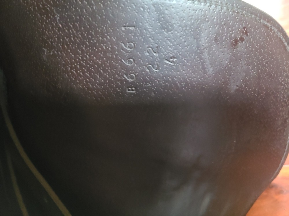 Shively MMX Cut-Back Show Saddle 22”