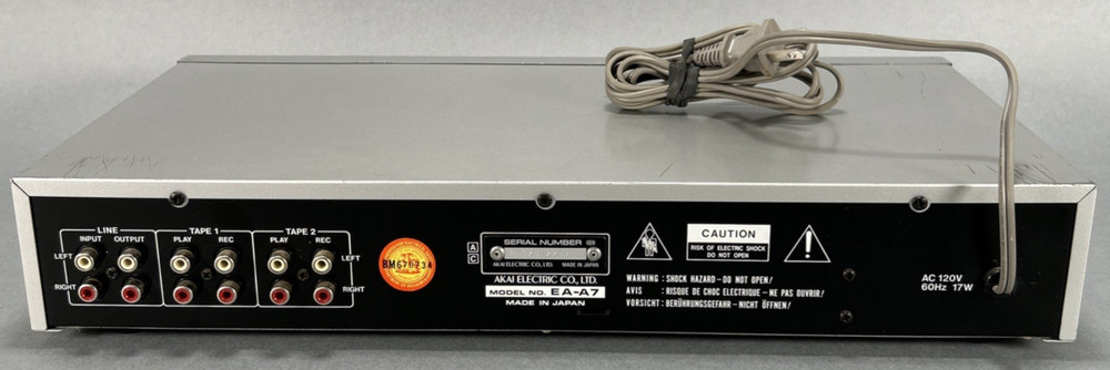 AKAI EA-A7 Graphic Equalizer - Silver