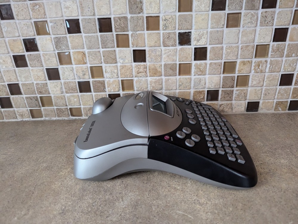 DYMO EXECULABEL LM350 LABEL MAKER