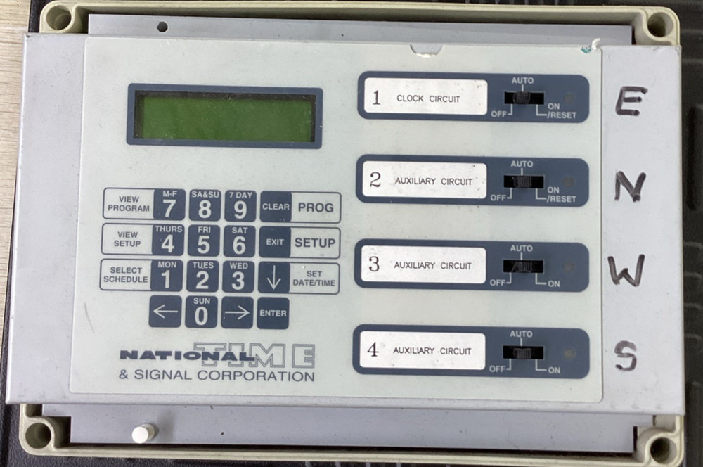 National Time And Signal Clock