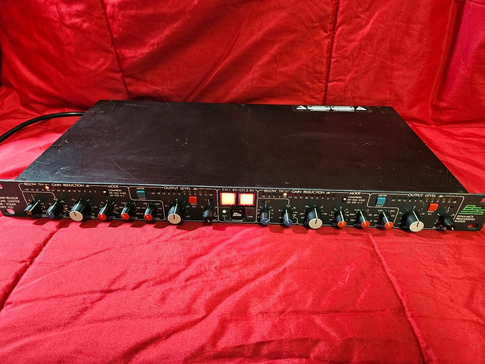 BSS DPR 402 2-Channel Analog Compressor / Limiter / De-Esser