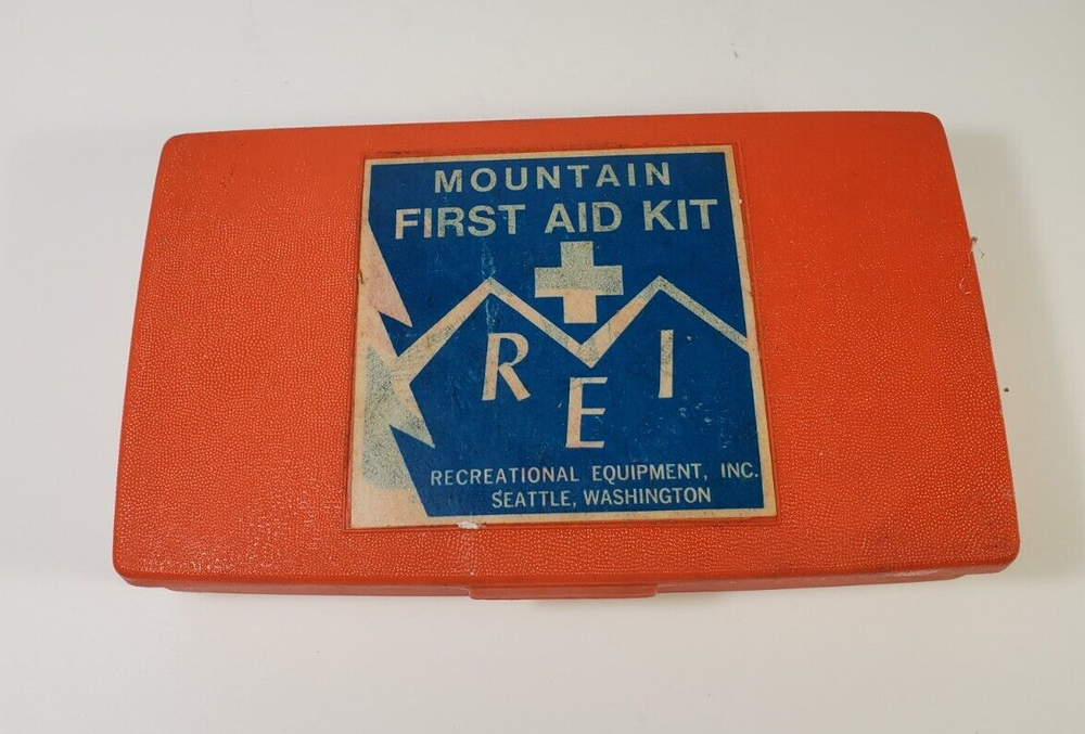 Vintage REI Mountain First Aid Kit Read Description