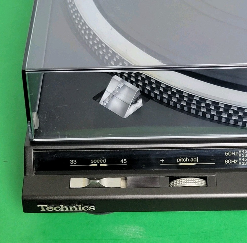Technics SL-B92 Frequency Generator Servo Automatic Turntable - New Belt & Clean