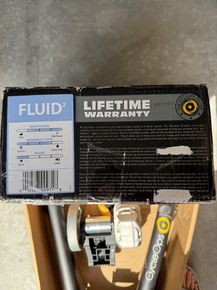 CycleOps Fluid 2 Indoor Bike Trainer with Riser