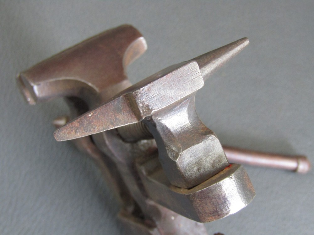 Vintage small bench or table vice & anvil silversmiths watch makers old tool