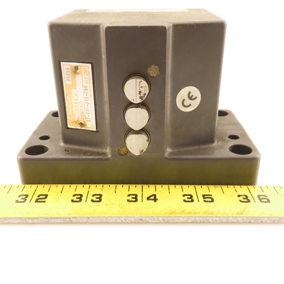 Balluff BSN519-D03-D12-100-10 3 Position Chisel Tip Plunger Limit Switch