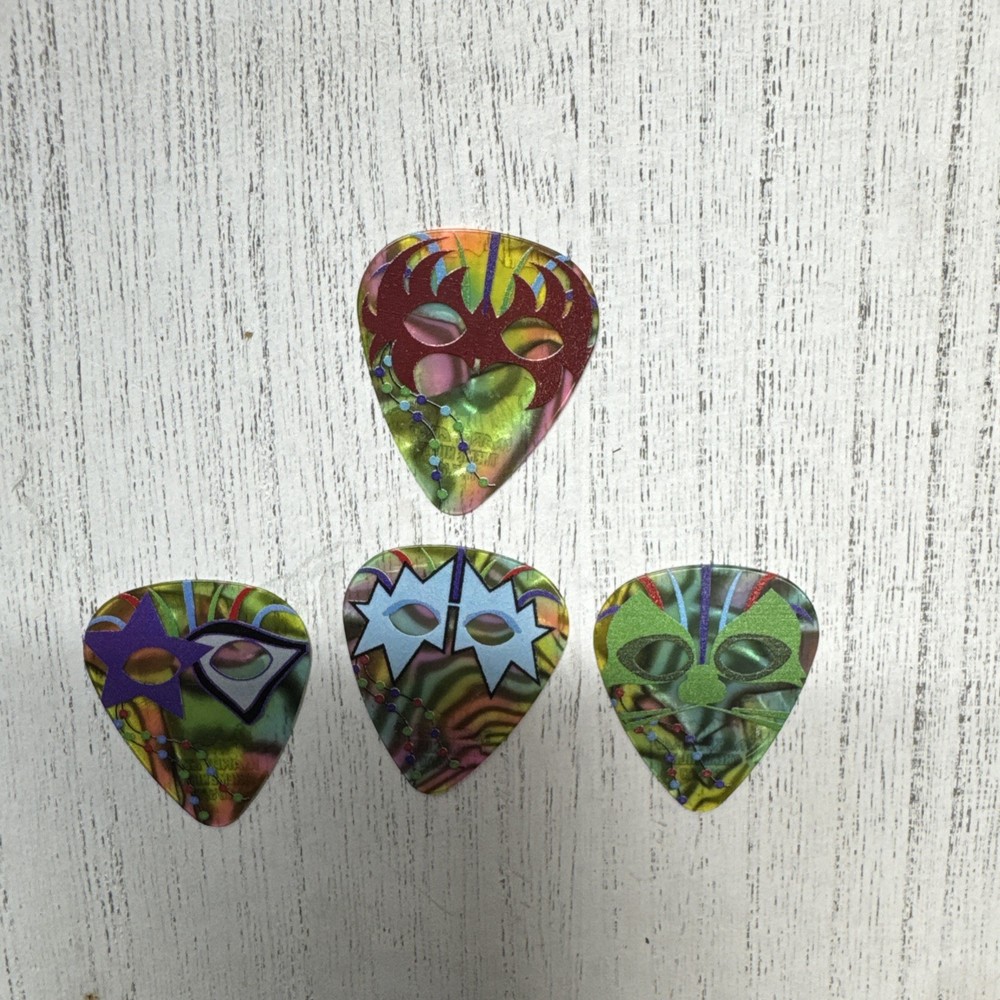 KISS KISS KRUISE VII Mardi Gras Set of 4 Guitar Picks