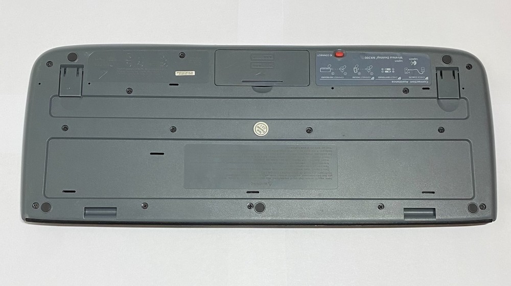 Logitech MK300 Wireless Keyboard No Receiver Untested