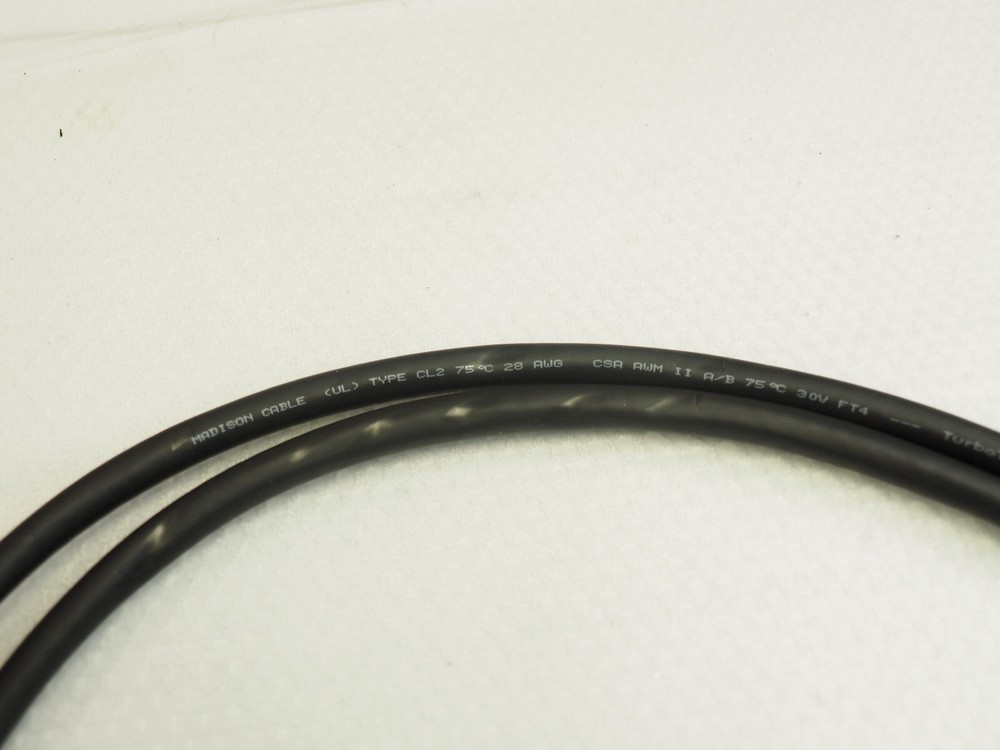 TURBOTWIN Madison Cable C5556-2M Minisas HD Cable