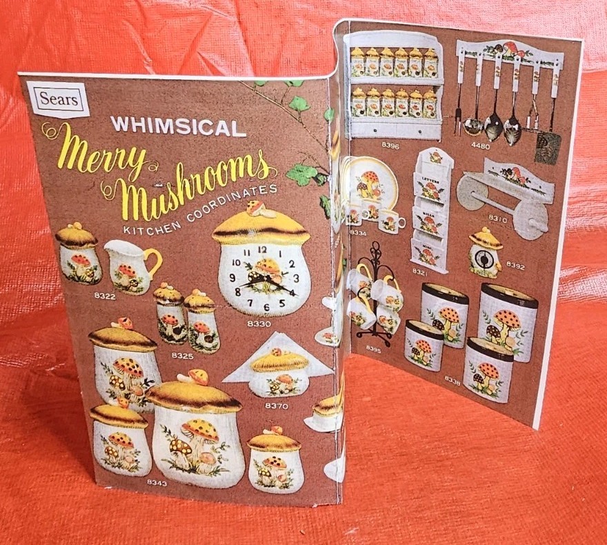 SEARS MERRY MUSHROOM PRODUCT CATALOG / FLYER /PAMPHLET COPY ORIG SIZE 10"×5.5"
