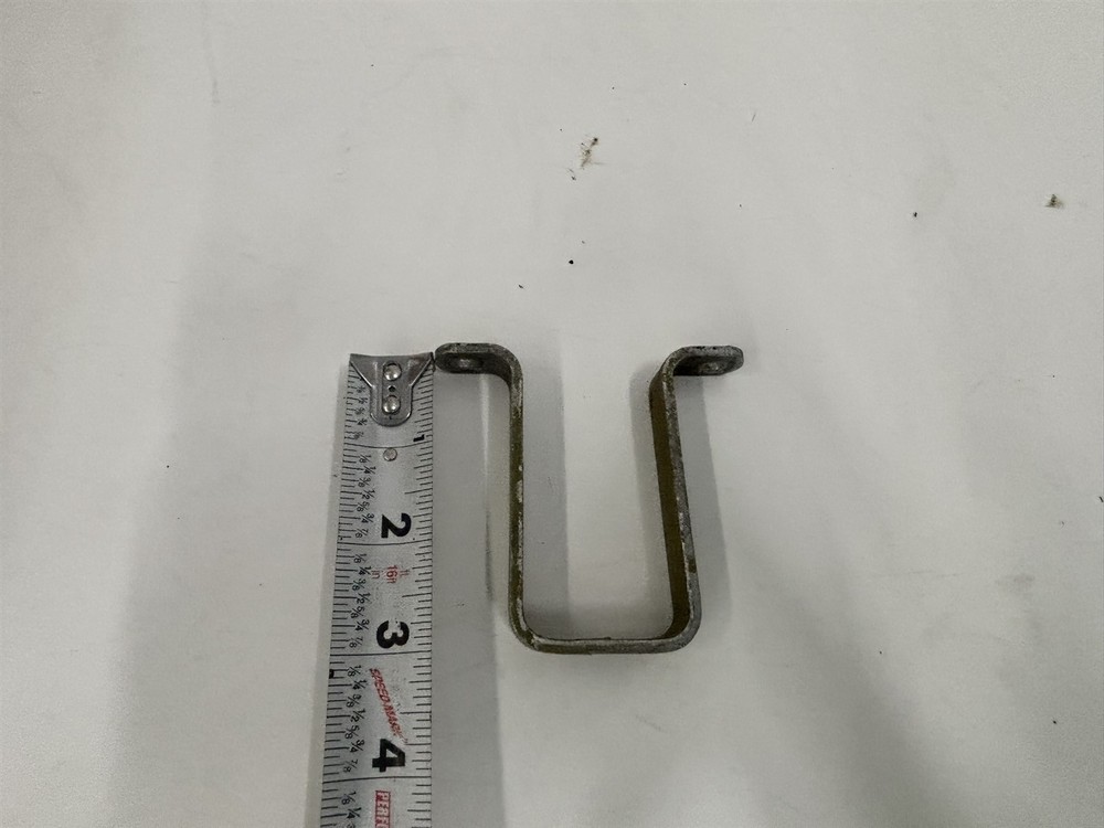 Luscombe Model 8 trim tab actuator mount bracket support