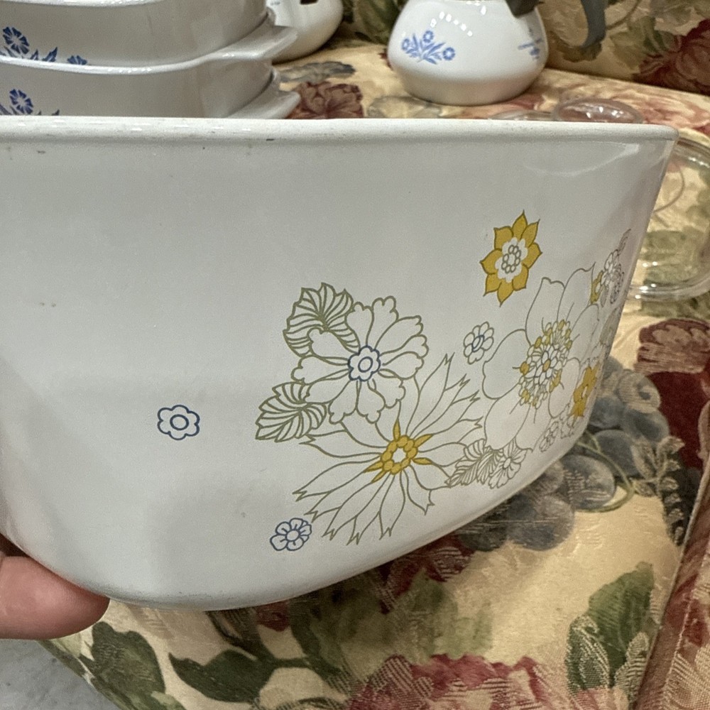 CorningWare A-3-B Wildflower Casserole Dish 3 Quart
