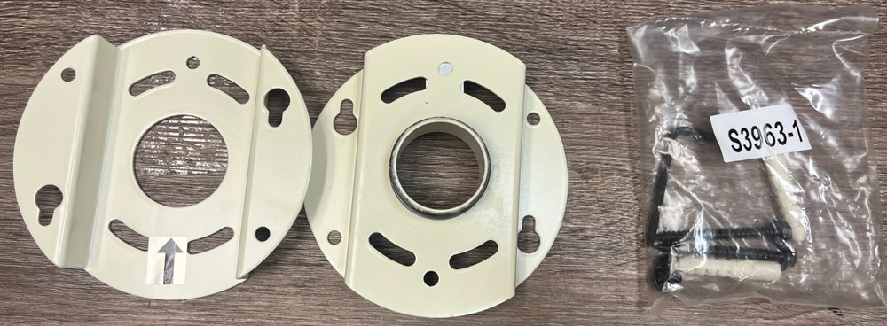 Hanwha SBP-302CMS Swivel Adapter ONLY + Hardware 3pc